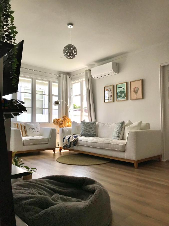 Bright & Comfy Stay In Newly Renovated Home With Parking Auckland Zewnętrze zdjęcie